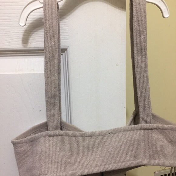 Beige crop top - Picture 2 of 4